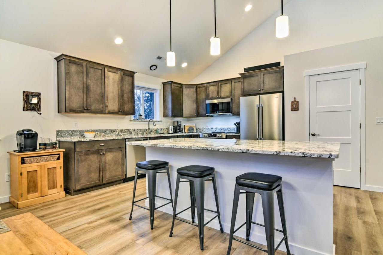Family-Friendly Packwood Retreat With Deck! Villa Exterior photo
